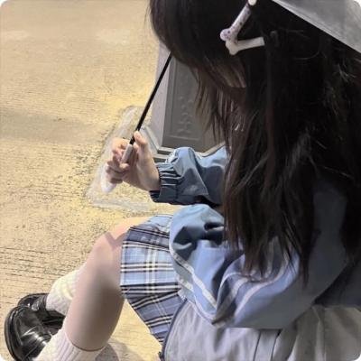 裙角飞扬的日子